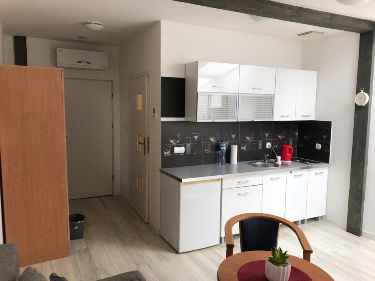 Apartament Relaxbox Kraków Zewnętrze zdjęcie